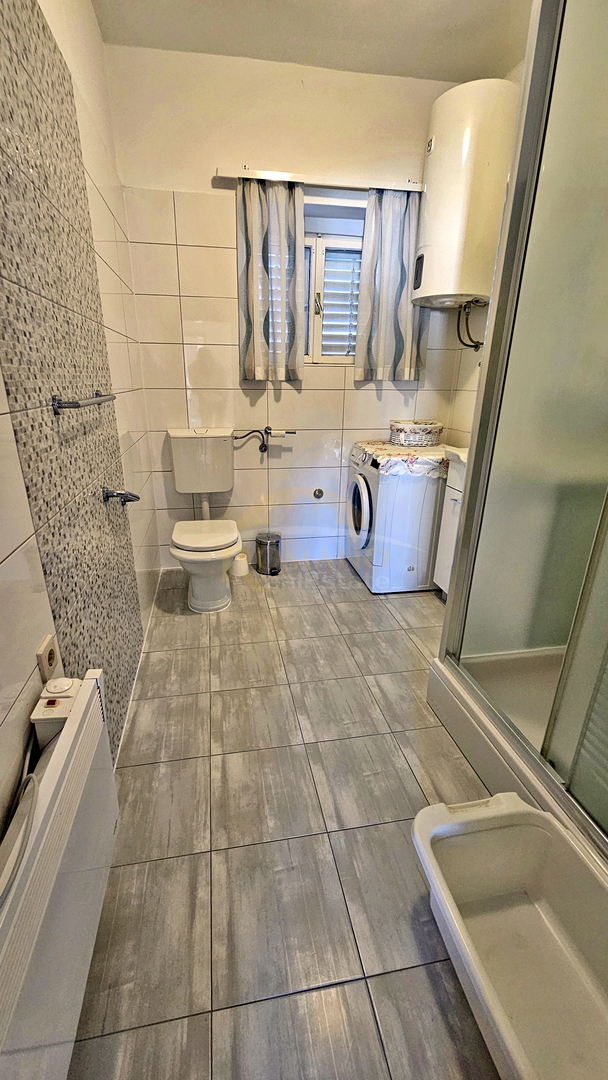 Casa a Trogir/Čiovo - Vicino al campeggio Rožac - 200 m dal mare